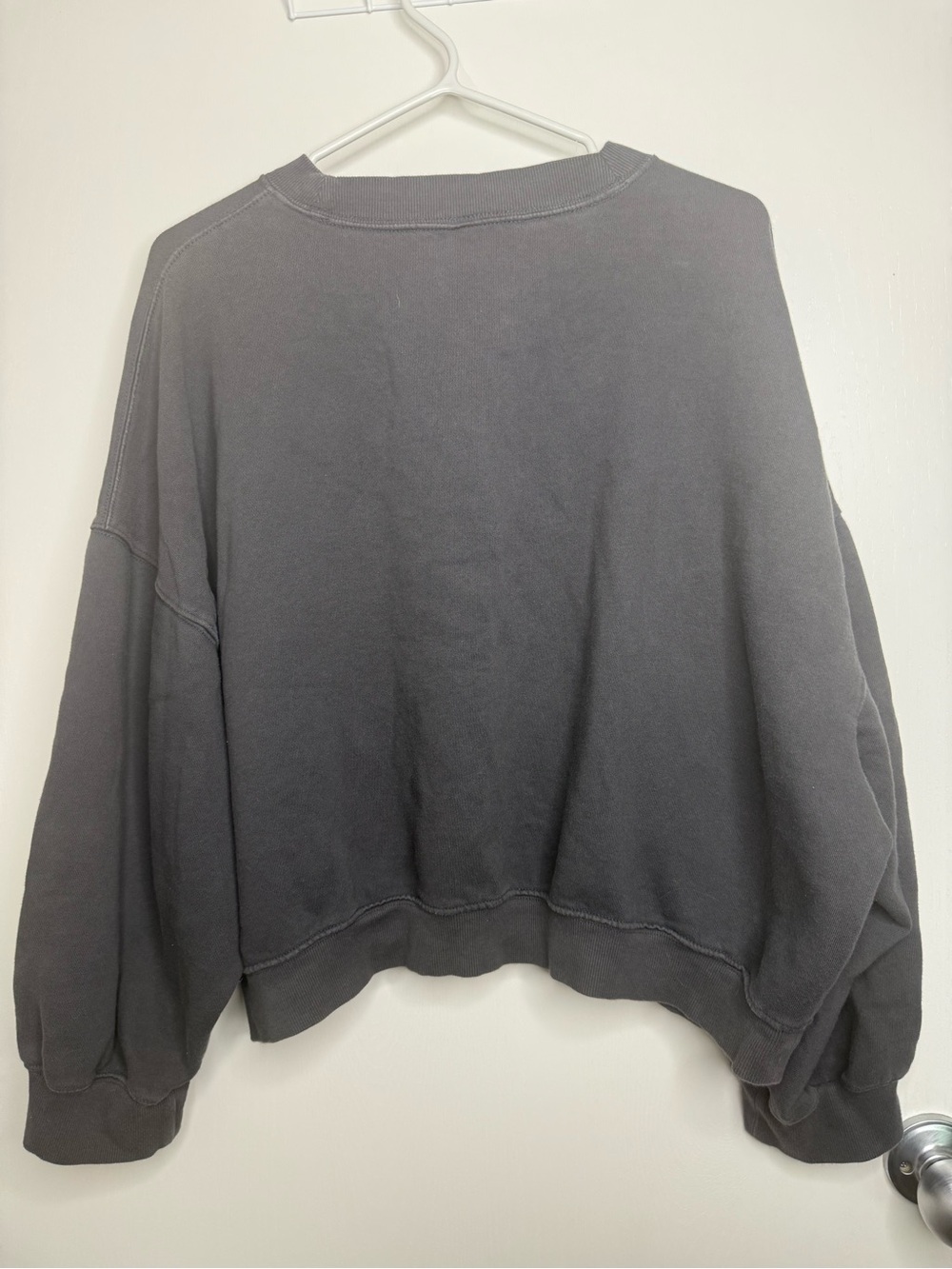 Old Navy Charcoal Cropped Crewneck Sweatshirt - Women Plus Size XXL - Picture 4 of 4